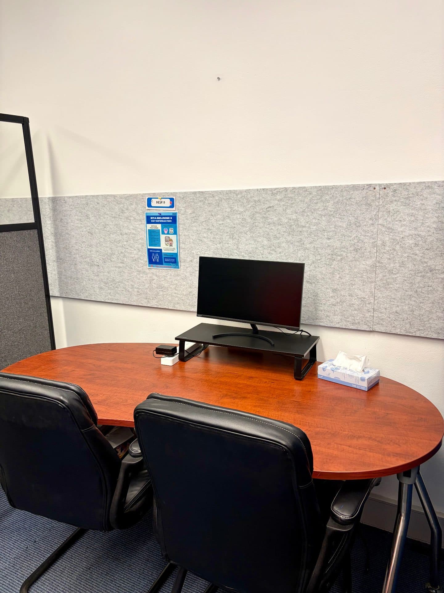 Professional hot desk coworking space in Belrose, Sydney — Northern Beaches Coworking